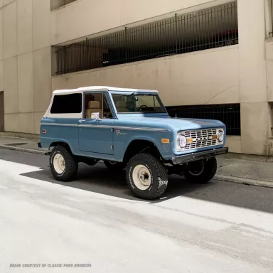 Rampage Soft Top | Diamond White Parchment | 1966-77 Ford Bronco